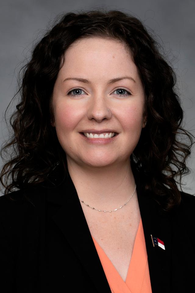 Rep. Lindsey Prather headshot