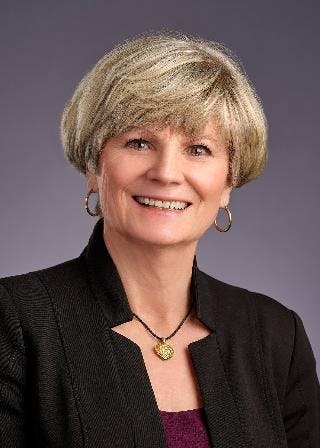 Sen. Janie Ward-Engelking headshot